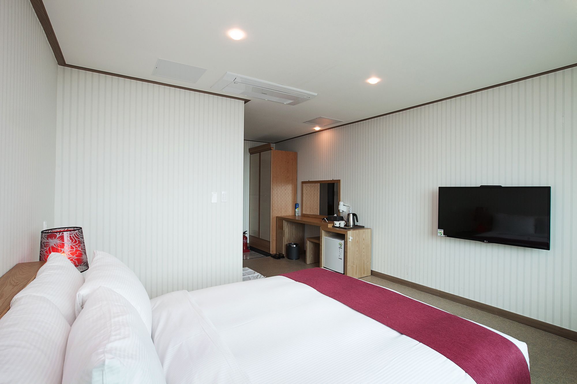 Hotel California Seogwipo Exterior foto
